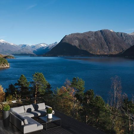 Villa Kristina / Andalsnes Torvik Εξωτερικό φωτογραφία
