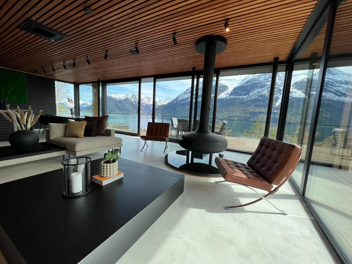 Villa Kristina / Andalsnes Torvik Εξωτερικό φωτογραφία