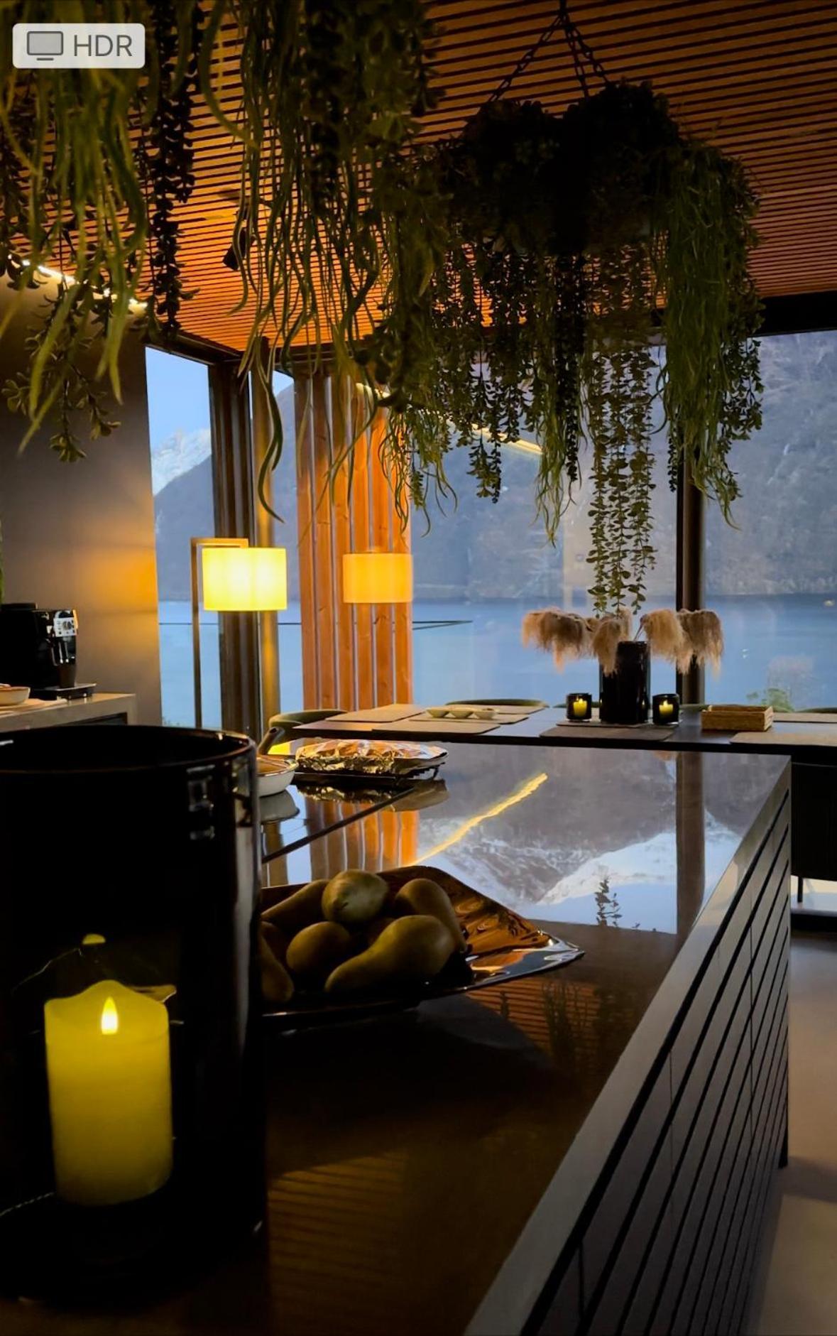 Villa Kristina / Andalsnes Torvik Εξωτερικό φωτογραφία