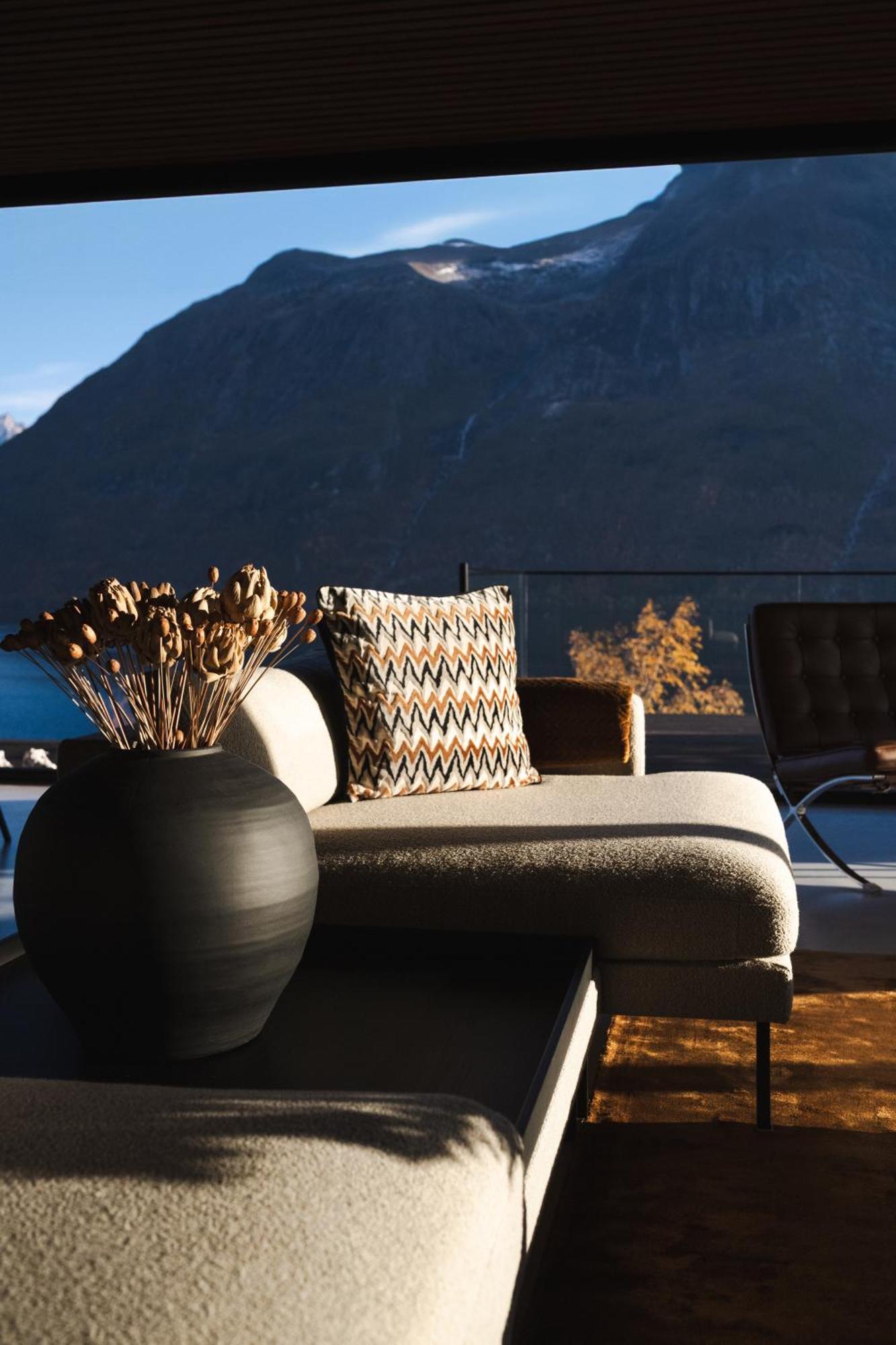 Villa Kristina / Andalsnes Torvik Εξωτερικό φωτογραφία