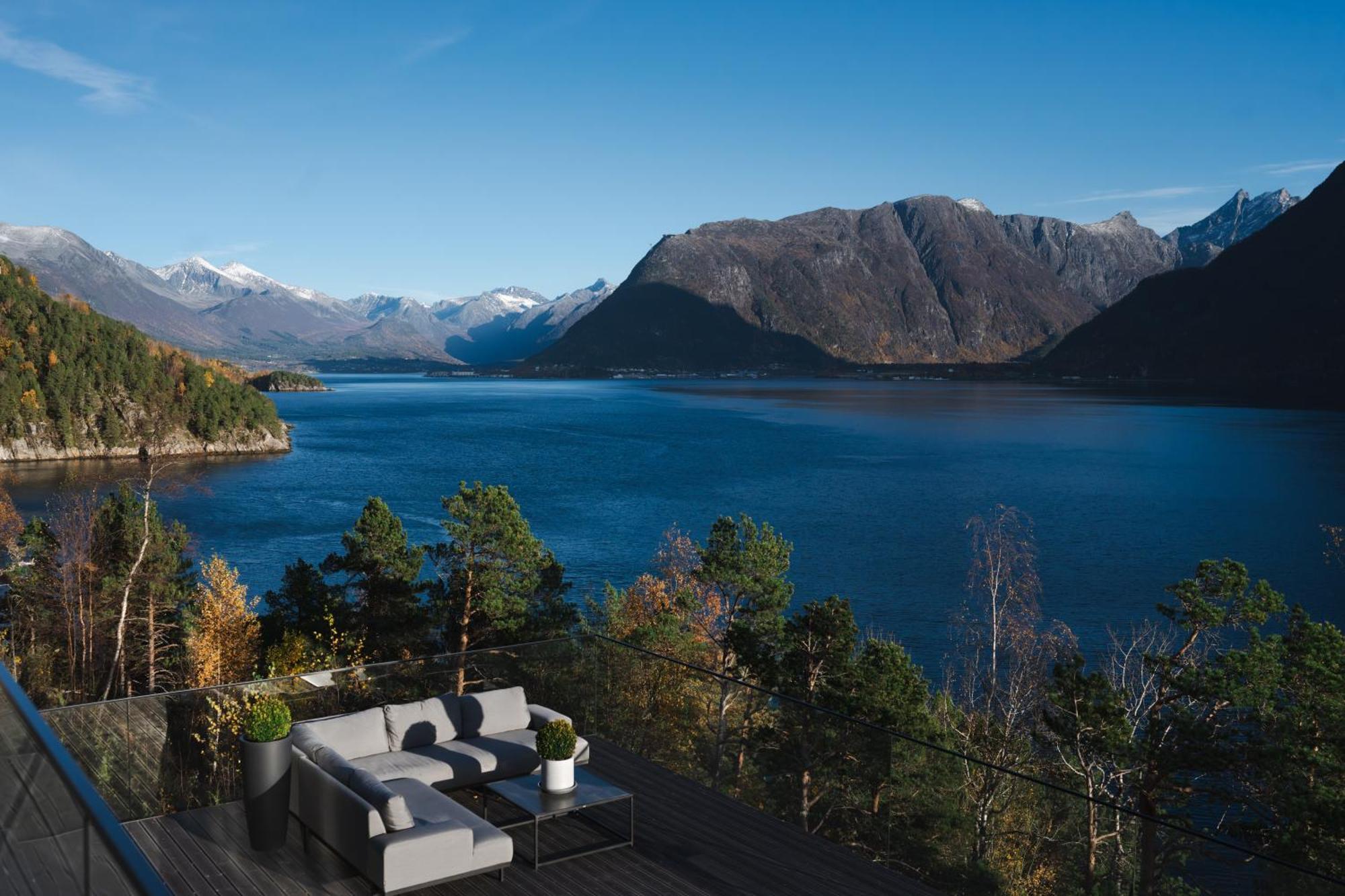 Villa Kristina / Andalsnes Torvik Εξωτερικό φωτογραφία