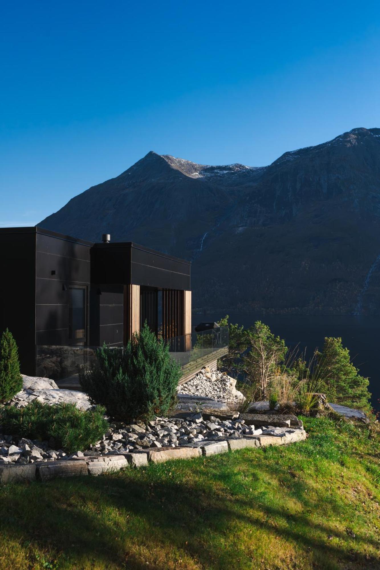 Villa Kristina / Andalsnes Torvik Εξωτερικό φωτογραφία