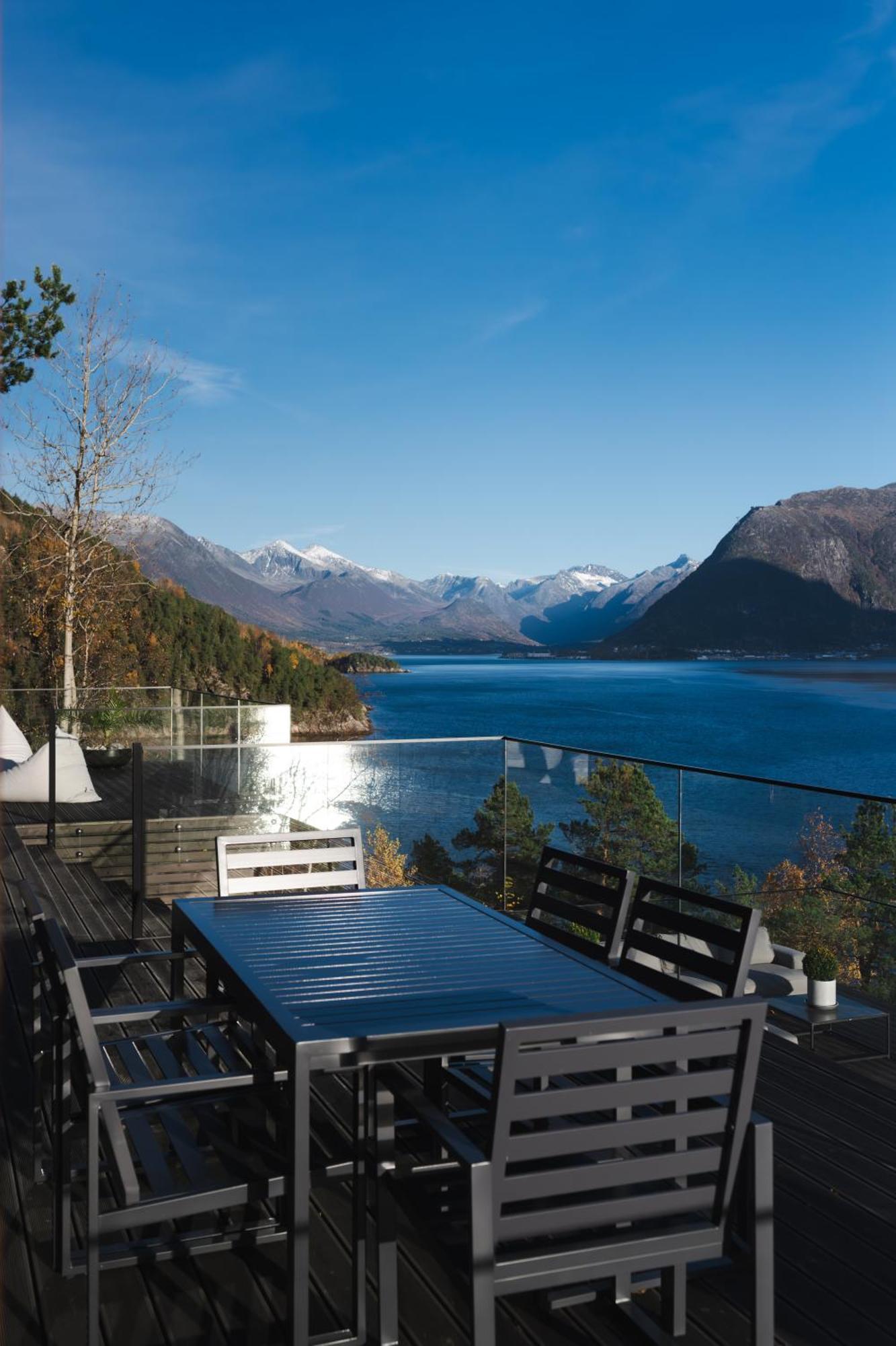 Villa Kristina / Andalsnes Torvik Εξωτερικό φωτογραφία