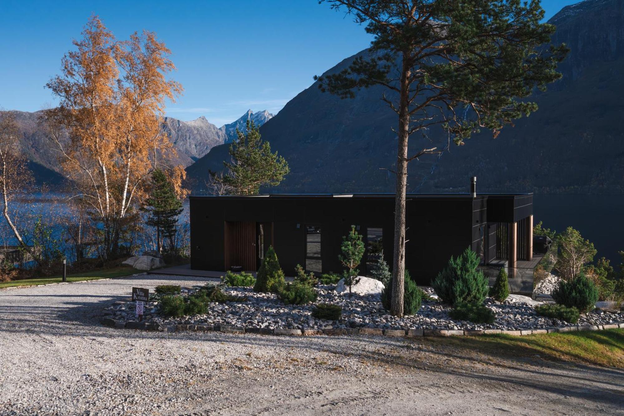 Villa Kristina / Andalsnes Torvik Εξωτερικό φωτογραφία